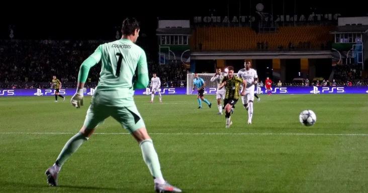 Tibo Kurtua Real rəhbərliyindən müdafiənin gücləndirilməsini istəyib