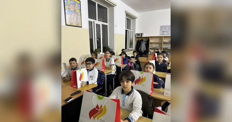 “Atəşgah” Sığortadan məktəblilərə maarifləndirici təlim Fotolar