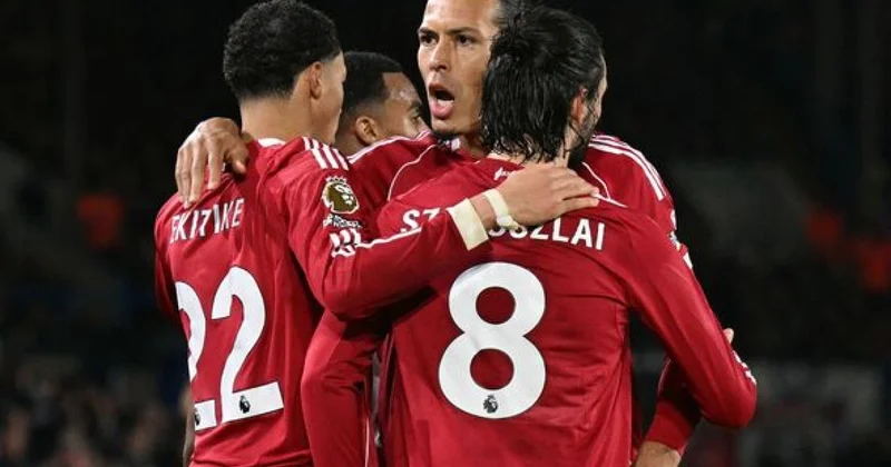 “Arsenal” uduzdu, “Liverpul” əlavə vaxtda qələbəni əldən verdi