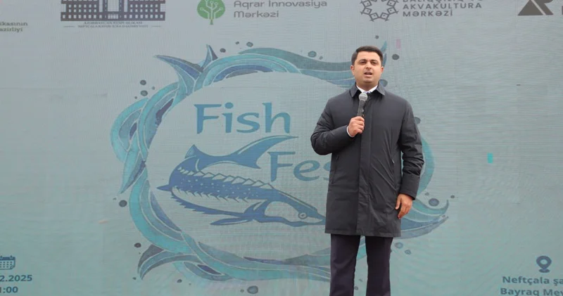 Neftçalada balıq ətri, kulinariya şousu və su macərası FOTO