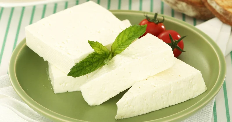 Gürcüstanın Azərbaycandan pendir və kəsmik alışına çəkdiyi xərci 6 dəfəyə yaxın artıb