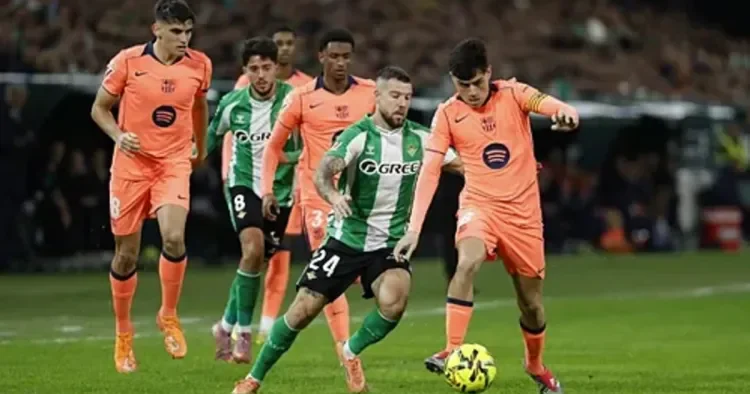 Barselona rəqibini qol vurmağa peşman ETDİ