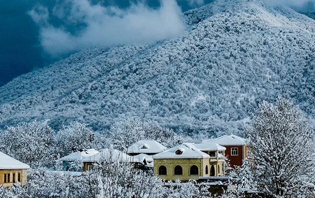 Azərbaycana qar yağdı FAKTİKİ HAVA KONKRET