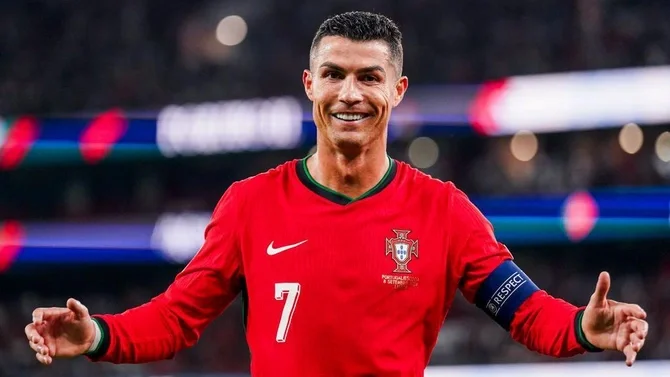 Ronaldo bu futbolçunu təriflədi: Qızıl top alacaq Xəbər saytı Son xəbərlər və Hadisələr