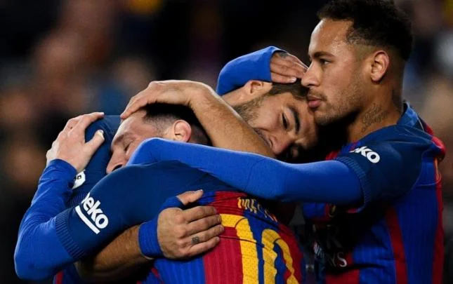 Neymar: Üçlüyü qaytarmaq istəyirəm