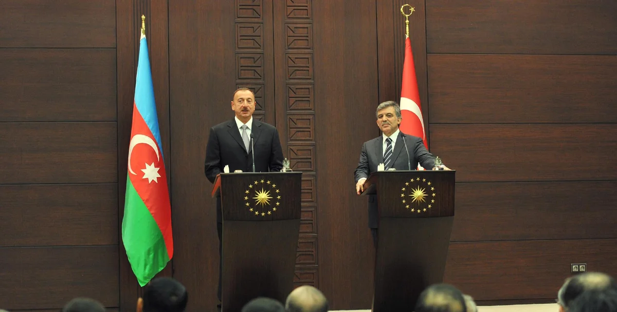 Abdullah Gül: Bu ağır itki bizim hamımızın ümumi kədərimizdir