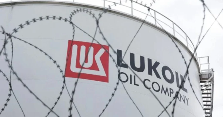 Американские нефтяные гиганты хотят разделить активы Лукойла Minval Politika