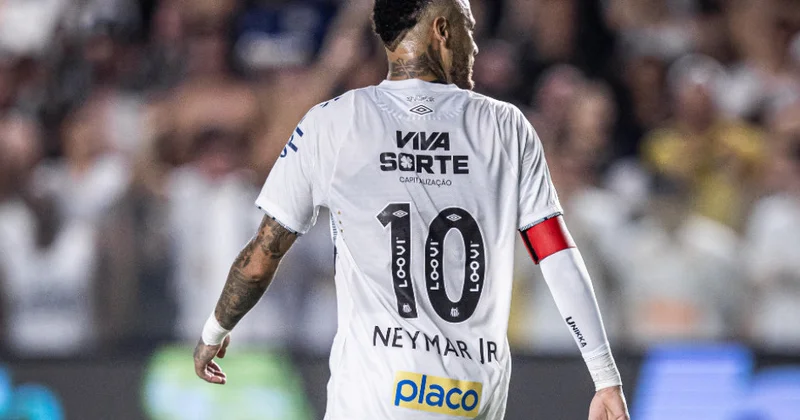 Neymar “Santos”la müqavilədən sonar ilk açıqlamasını verdi