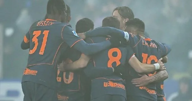 İnter dən qələbə, Napoli dən heç heçə