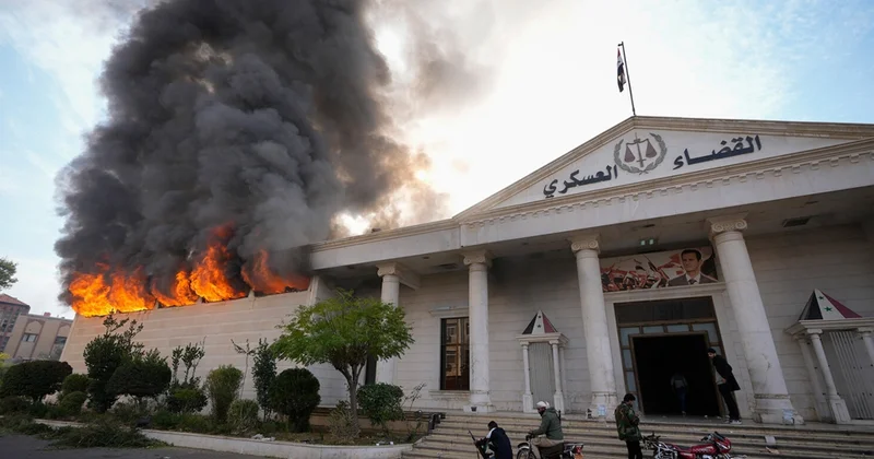 Suriyanın Hələb şəhərində komendant saatı tətbiq edilib