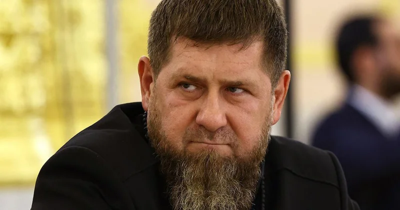 Zelenski Trampı Maduro kimi Kadırova da qarşı əməliyyat keçirməyə çağırıb