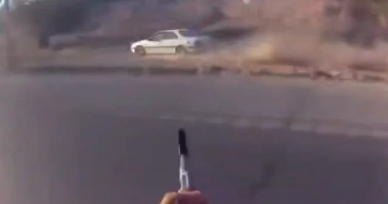 İranda naməlum şəxslər polisi güllələyib Video