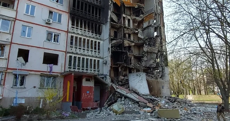 Minalanmış ərazidə gəzinti, ocaq başında sonuncu qonaqlıq