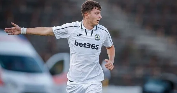 “Qarabağ” 19 yaşlı hücumçu alır 2 milyona