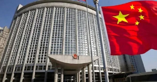 “Çinin Venesueladakı qanuni hüquq və mənafeləri qorunmalıdır”