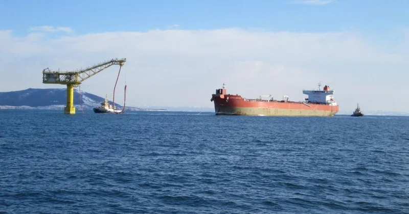 ABŞ Sahil Mühafizəsi rus tankerinə qarşı əməliyyat aparır​​​​​​​