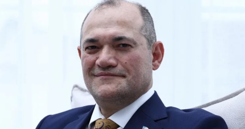 Deputatın Dubayda toy edən qardaşını niyə döydülər? FOTO