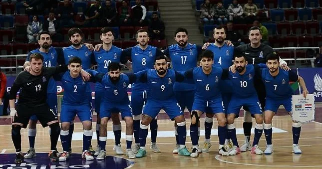 Millimiz Danimarka yığması ilə qarşılaşacaq