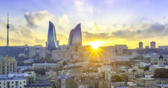 Sabahın HAVASI: Duman, 16 dərəcə isti…