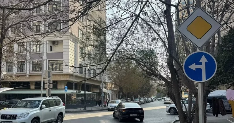 В поселке Баладжары реорганизовано дорожное движение