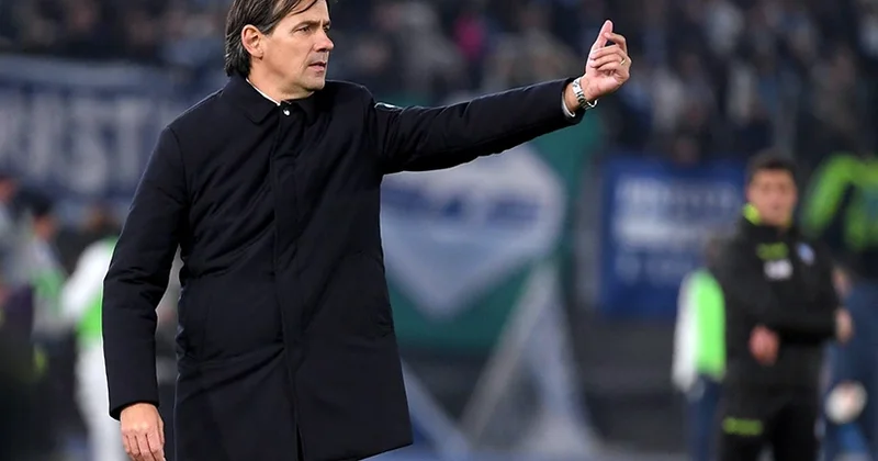 Mançester Yunayted Səudiyyə Ərəbistanı klubunun baş məşqçisinə dəvət göndərib