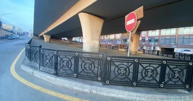 3 ün kruqunda parking yaradıldı Ən çox rayon taksiləri dayanırdı FOTO