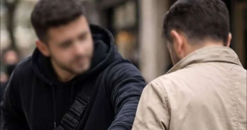 Qeyri adi dələduzluq: "Sosial eksperiment" adı ilə 1350 manatı aradan çıxardılar