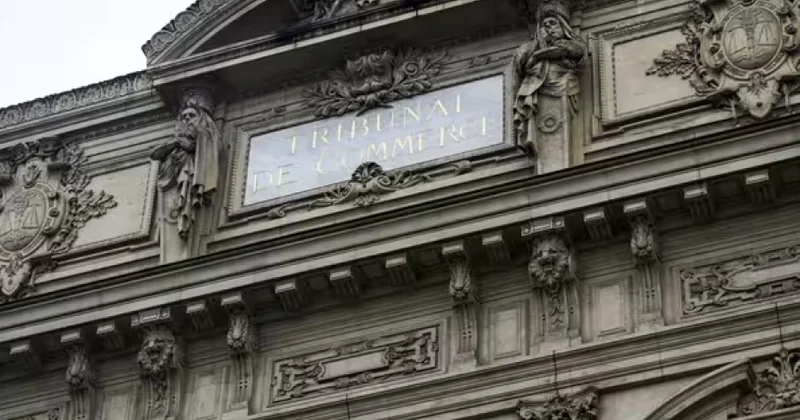 Fransada şirkətlərin bağlanması artır: Ötən ilin son rübündə 112 mindən çox müəssisə reyestrdən silinib