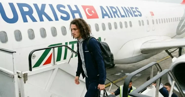 Latsio nun futbolçusu İstanbula gəlir Fənərbaxça üçün