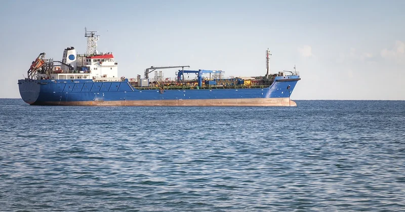 Десант с Black Hawk: США задержали еще один танкер под флагом РФ ВИДЕО