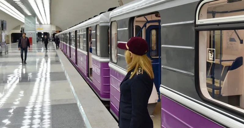 Bakı metrosunda faciə baş verib