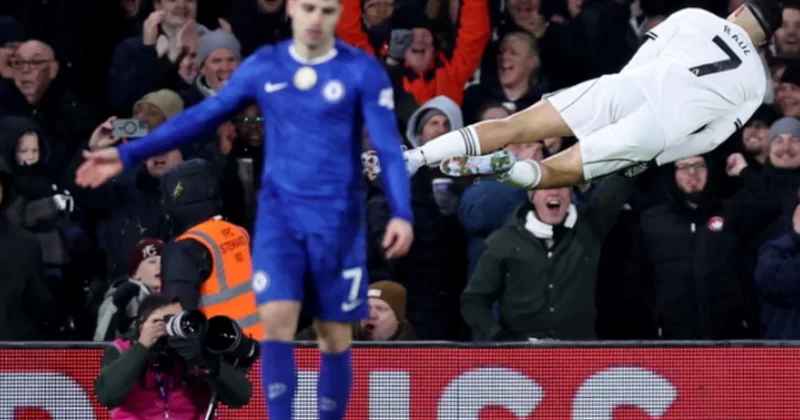 İngiltərə Premyer Liqası: Mançester Siti büdrədi, Çelsi məğlub oldu