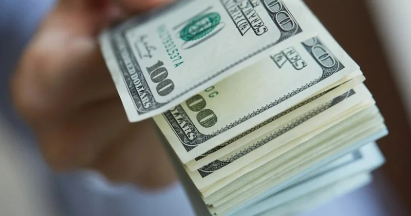 Dollar bu gün neçəyə olacaq?