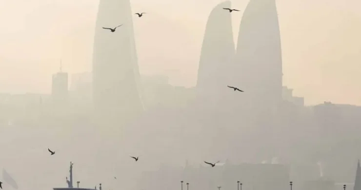 Dumanlı hava, 16 dərəcə isti Sabahın PROQNOZU