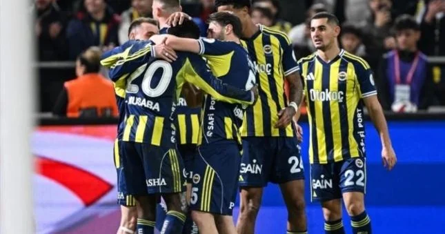 Fənərbaxça nı finala yüksəldən qələbə Video