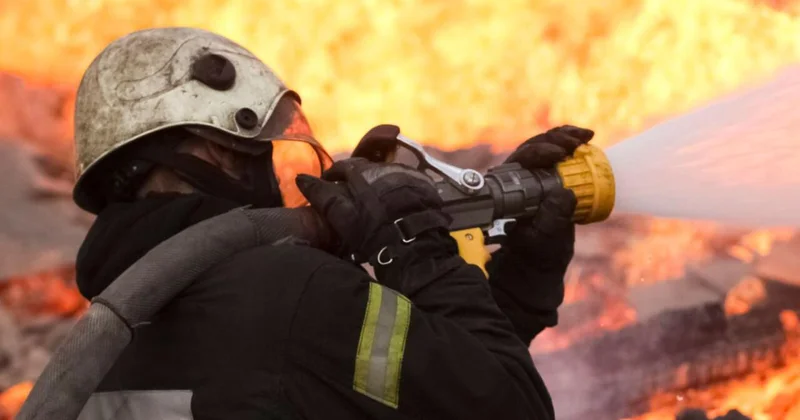 Şəkidə məktəbdə yanğın