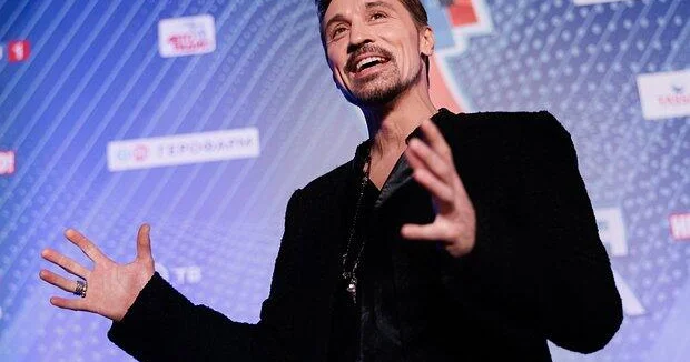 Билан записал песню с нейросетью