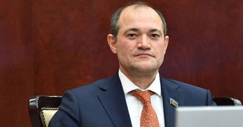 Razi Nurullayev qardaşı oğlunun Dubaydakı toyundan danışdı ÖZƏL