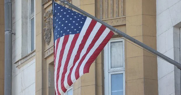 ABŞ təyyarələrini Britaniyadakı bazalara köçürüb