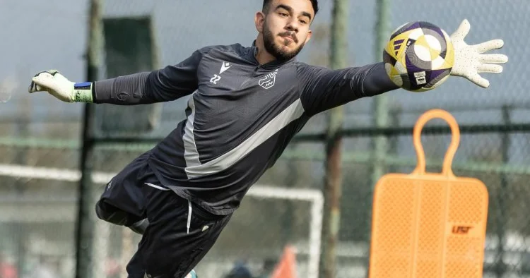 Sumqayıt ın qapıçılarının bir məşq günü FOTOLAR