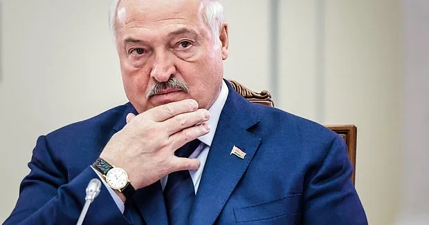 Lukaşenko: Kilsəyə gedən yolu tapdım