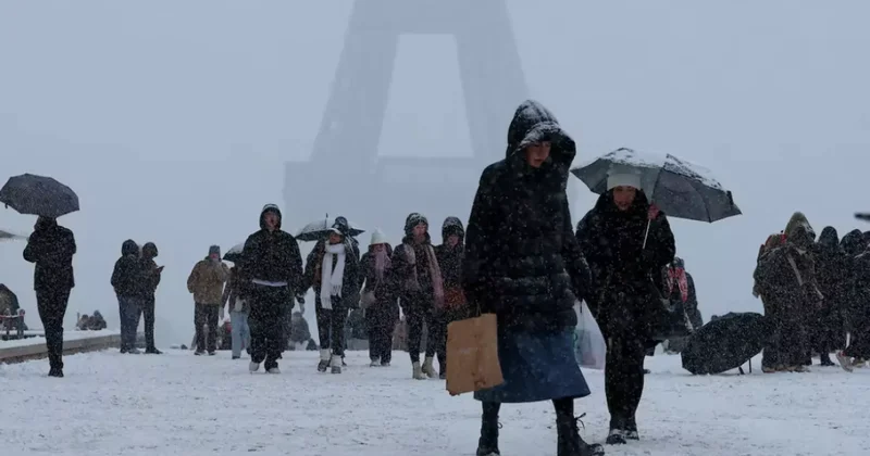 Европу ждёт транспортный коллапс из за снегопадов