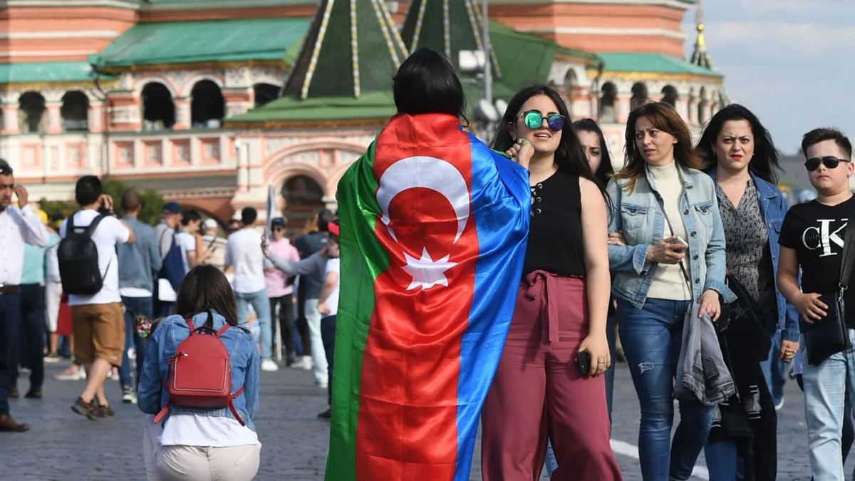 Gərginləşən münasibətlər: Rusiyadakı azərbaycanlılar üçün təhlükə varmı?