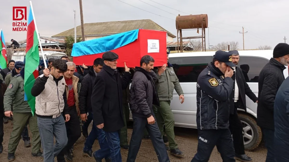 Salyanda 31 il sonra meyiti tapılan şəhidlə vida mərasimi FOTO/VİDEO