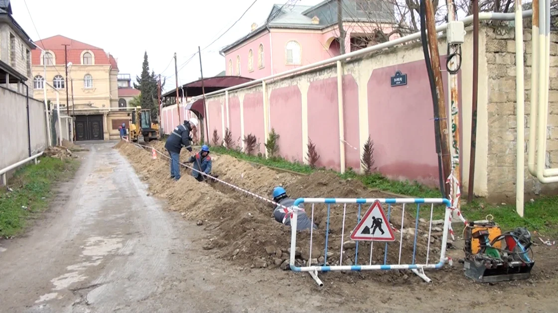 Bakının bir sıra ərazisində su və kanalizasiya xətləri YENİLƏNDİ FOTO