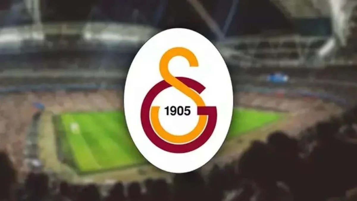 "Qalatasaray" daha bir transferini açıqladı RƏSMİ