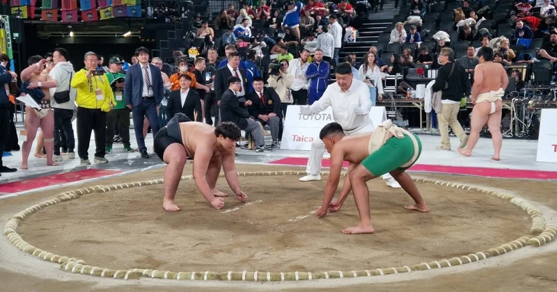 Азербайджан впервые представлен на одном из главных турниров по сумо ФОТО