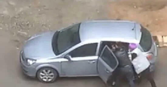 19 yaşlı qızı qaçıran qardaşlar saxlanıldı