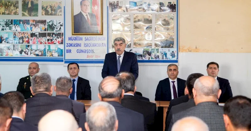 Salyan RİH başçısı sakinlərlə görüşüb FOTOLAR