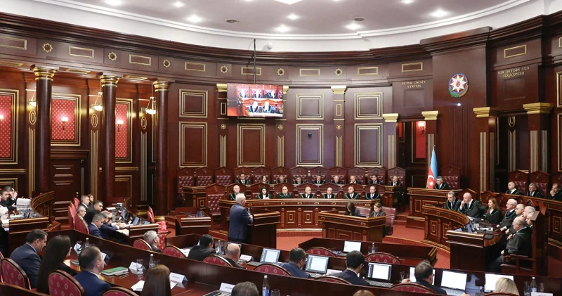 Ali Məhkəmə Plenumunun növbəti iclası keçirildi (FOTO)